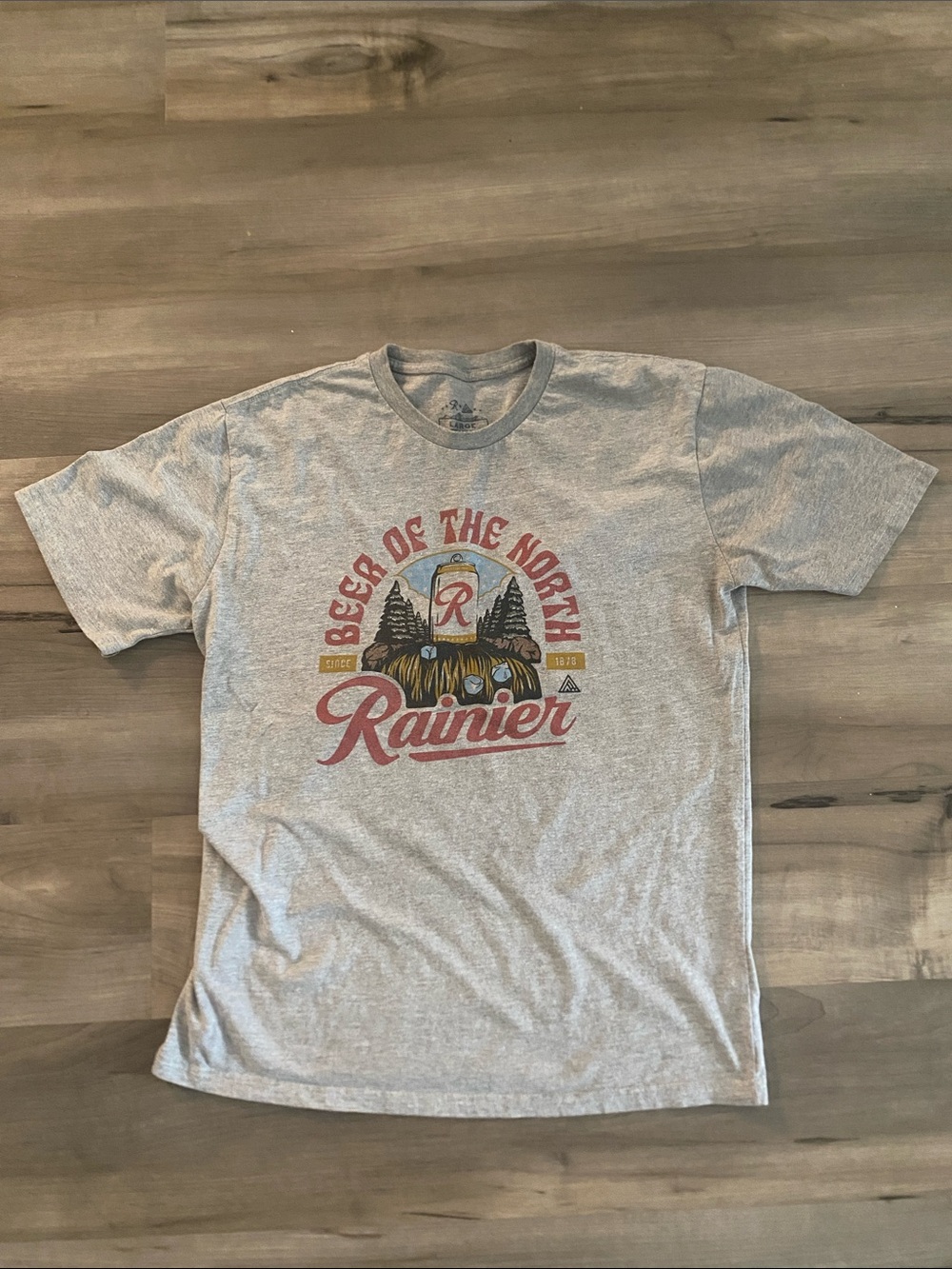Men's Rainier 'Beer of the North' Gray Graphic T-Shirt